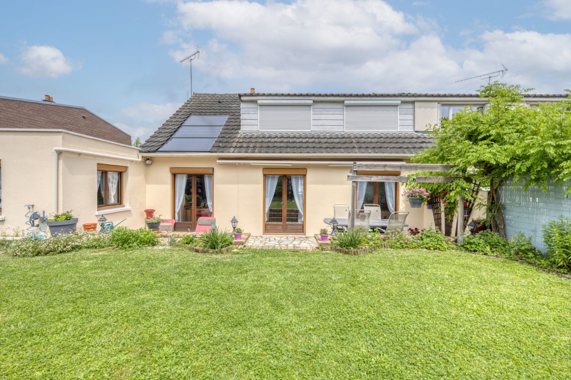 maison 6 Pièces en vente sur Dammartin-en-Goële (77230) - Plus de details